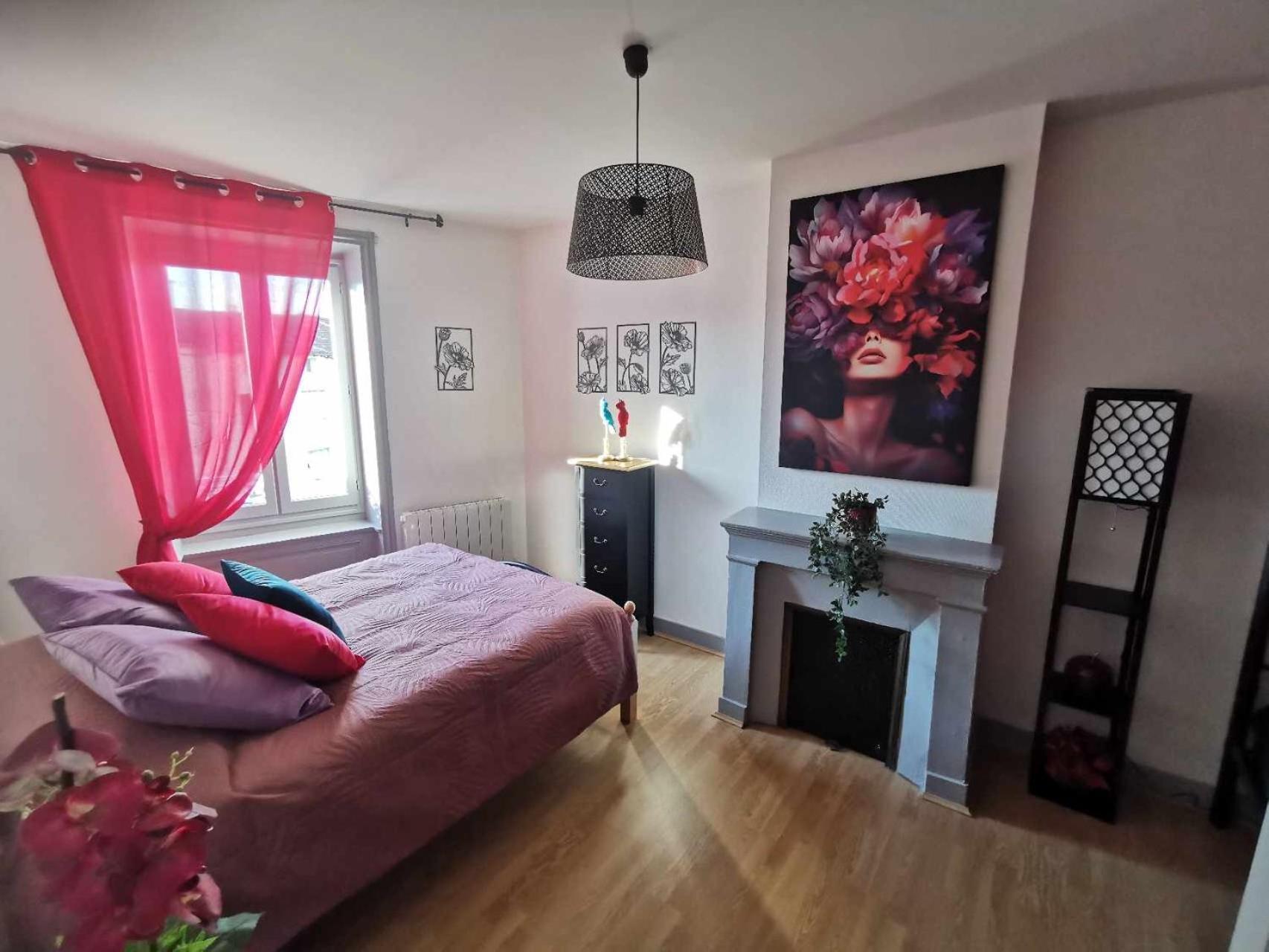 Bel Appartement De 1 A 7 Personnes Ambert Buitenkant foto