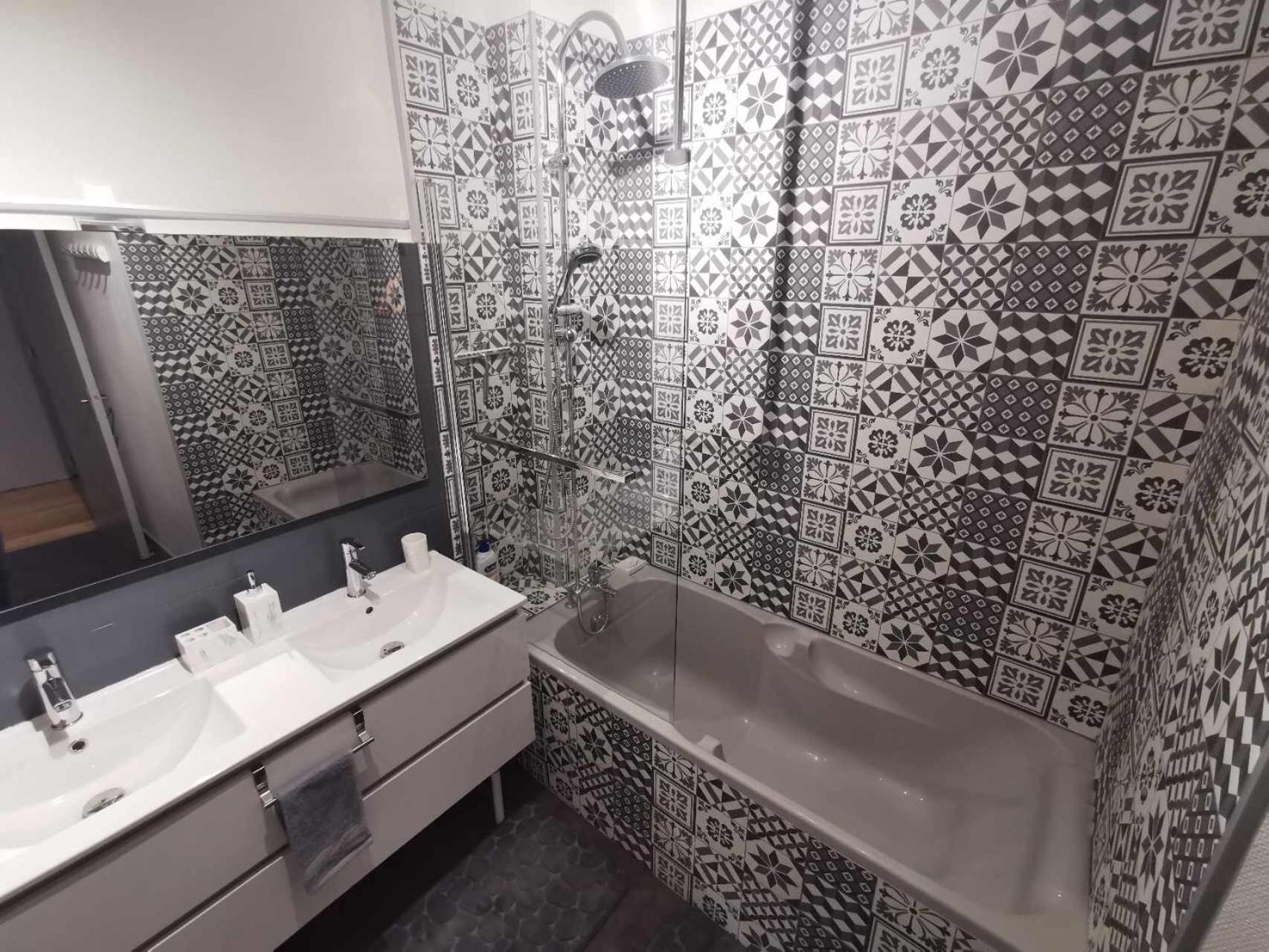Bel Appartement De 1 A 7 Personnes Ambert Buitenkant foto